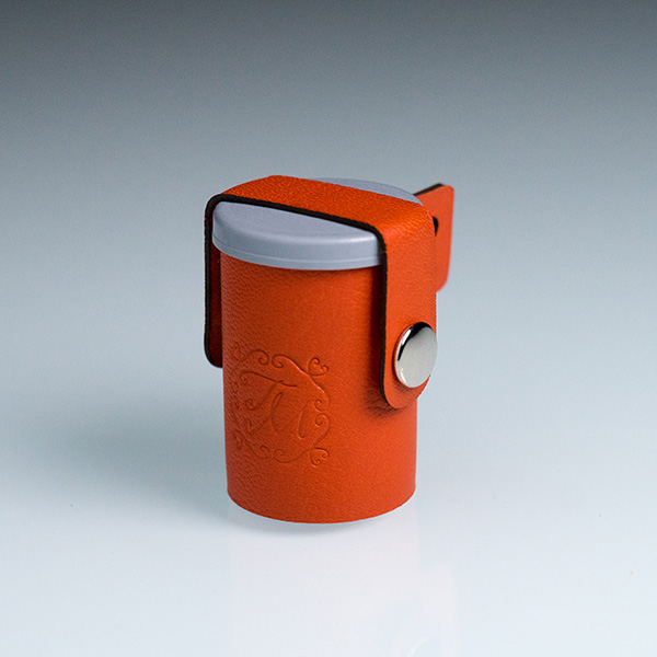 Single 35mm film case (Orange) ModeTM